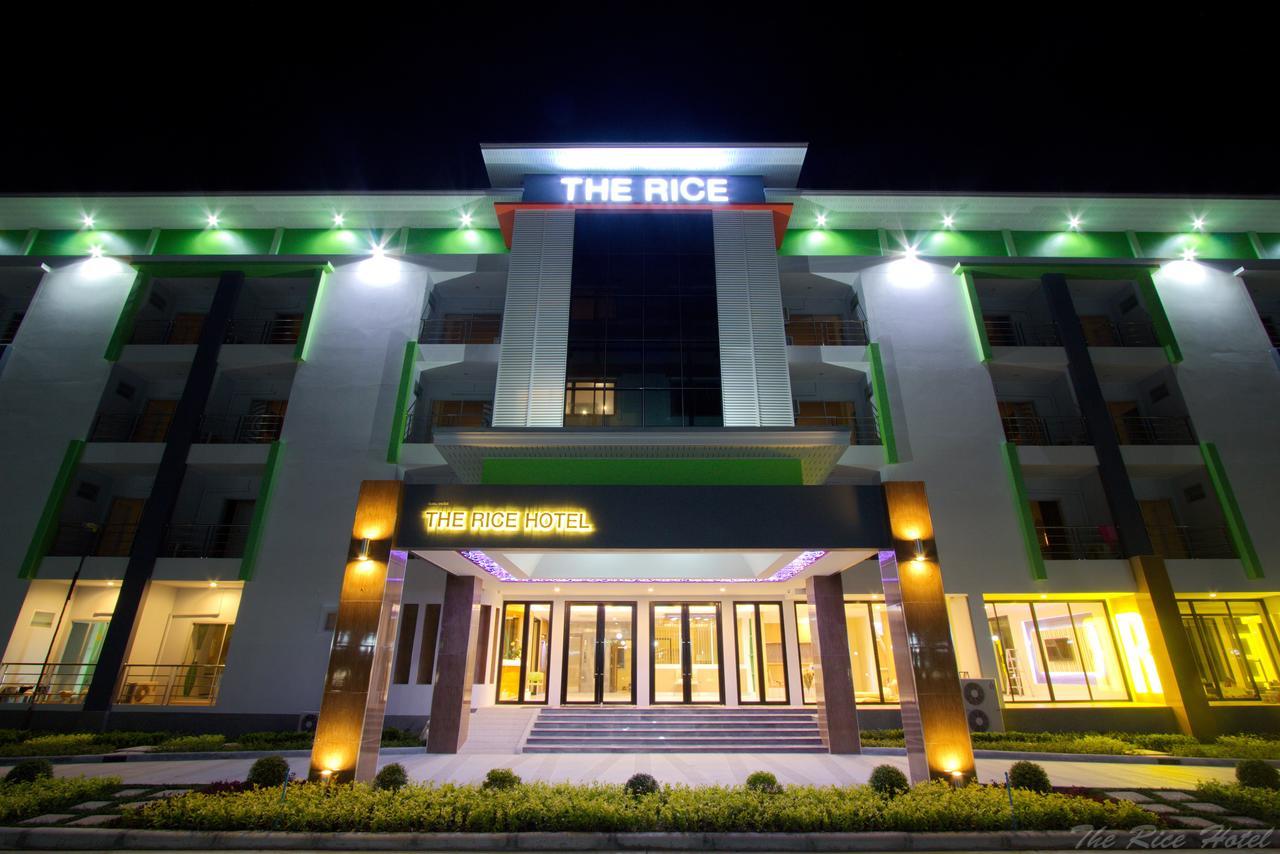 The Rice Hotel Roi Et Exterior photo