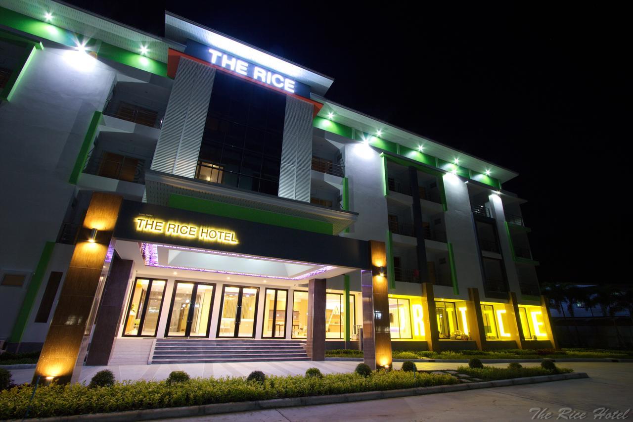 The Rice Hotel Roi Et Exterior photo